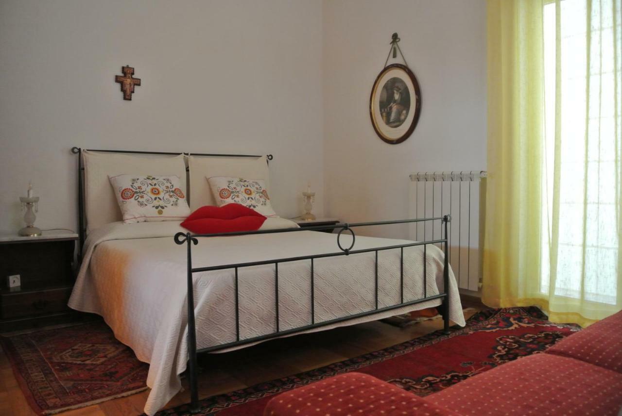Villa Tranquilla Рипосто Екстериор снимка