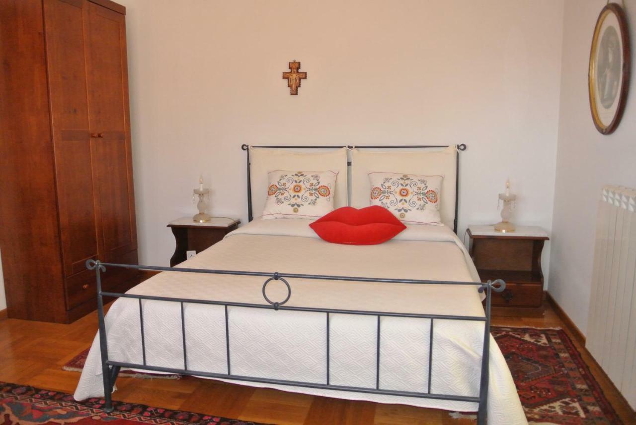 Villa Tranquilla Рипосто Екстериор снимка