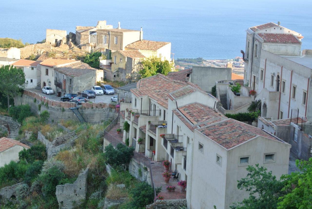 Villa Tranquilla Рипосто Екстериор снимка