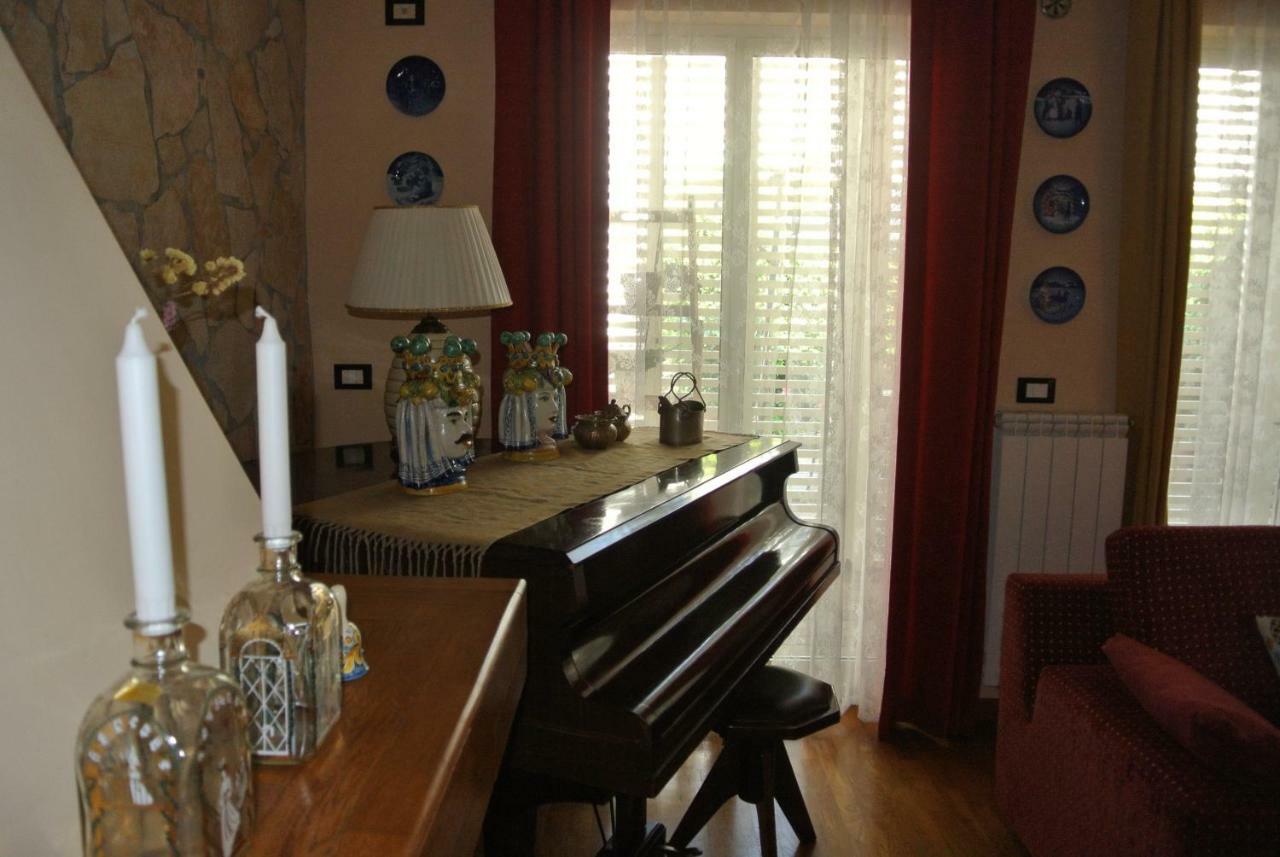 Villa Tranquilla Рипосто Екстериор снимка